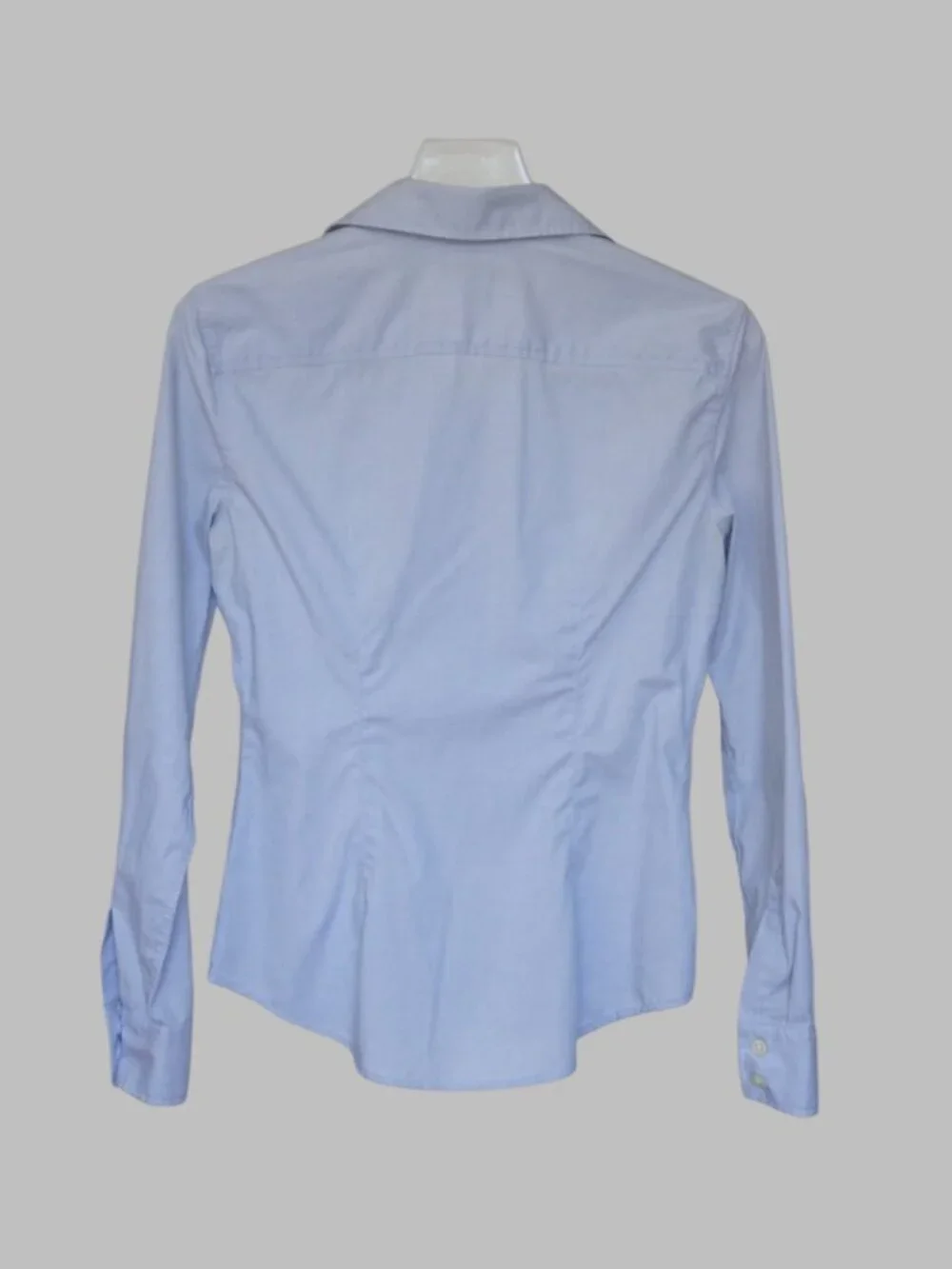 Banana Republic Women's Petite 0P Light Blue Button Up Non-Iron Fitted Shirt